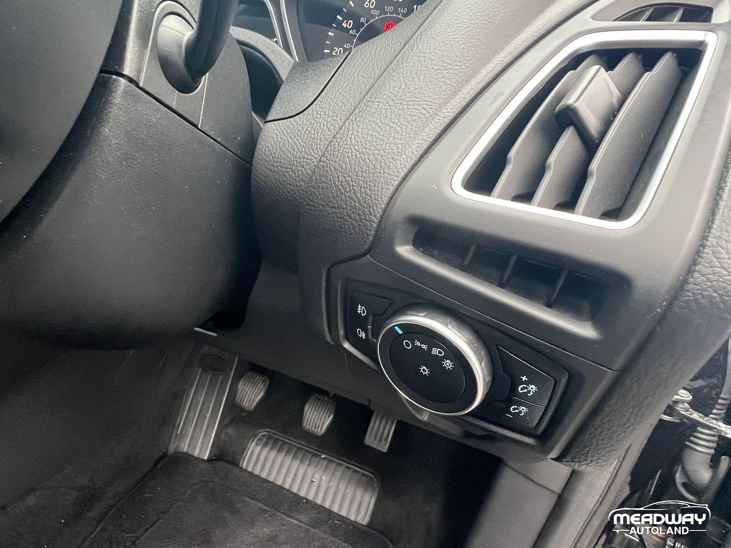 Used Ford Focus 2017 for sale - 76538758: Photo 27