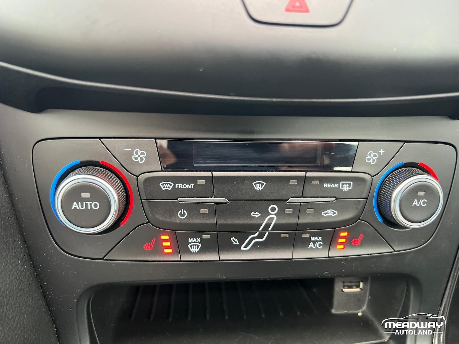 Used Ford Focus 2017 for sale - 76538758: Photo 38