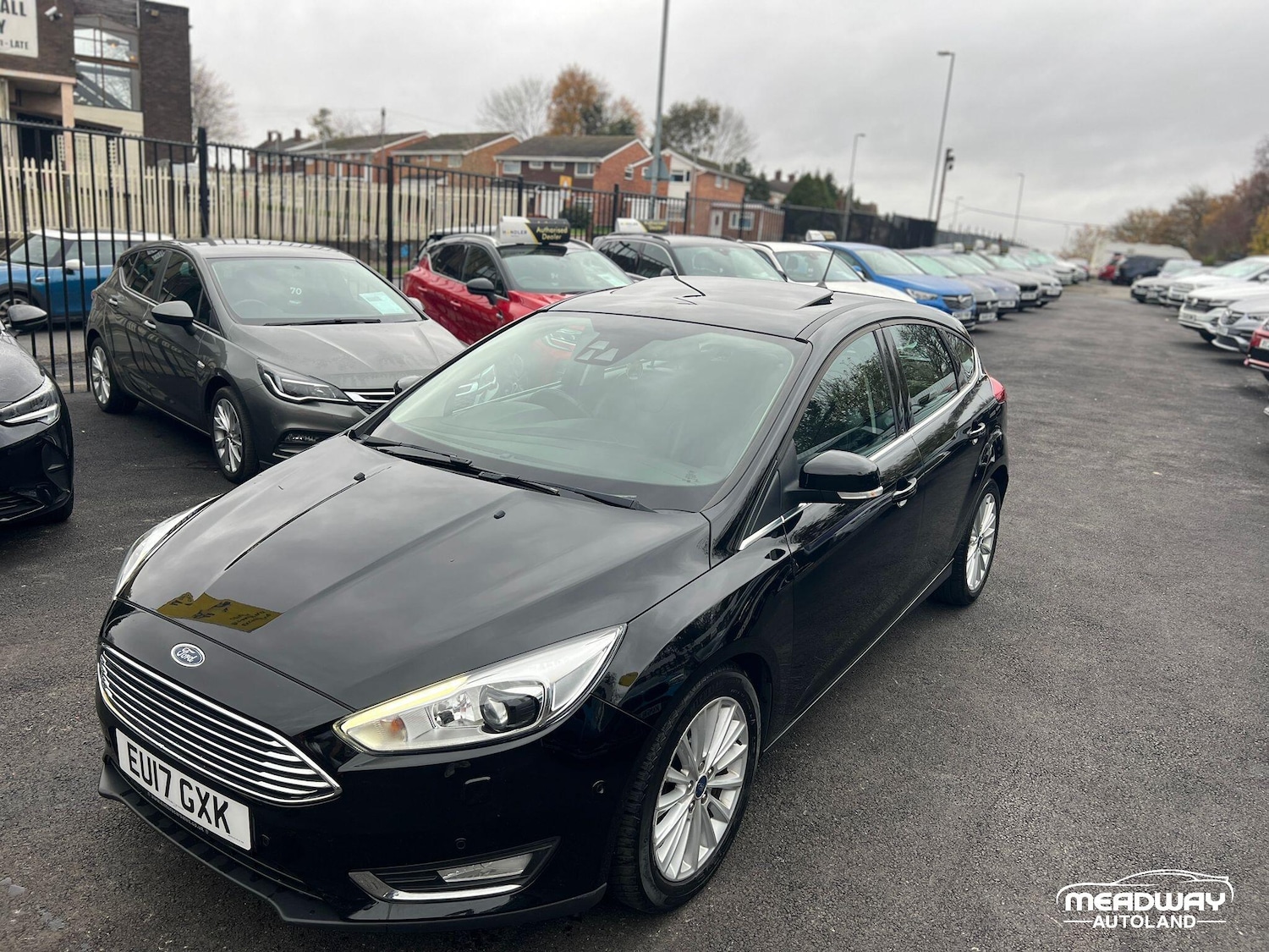 Used Ford Focus 2017 for sale - 76538758: Photo 4