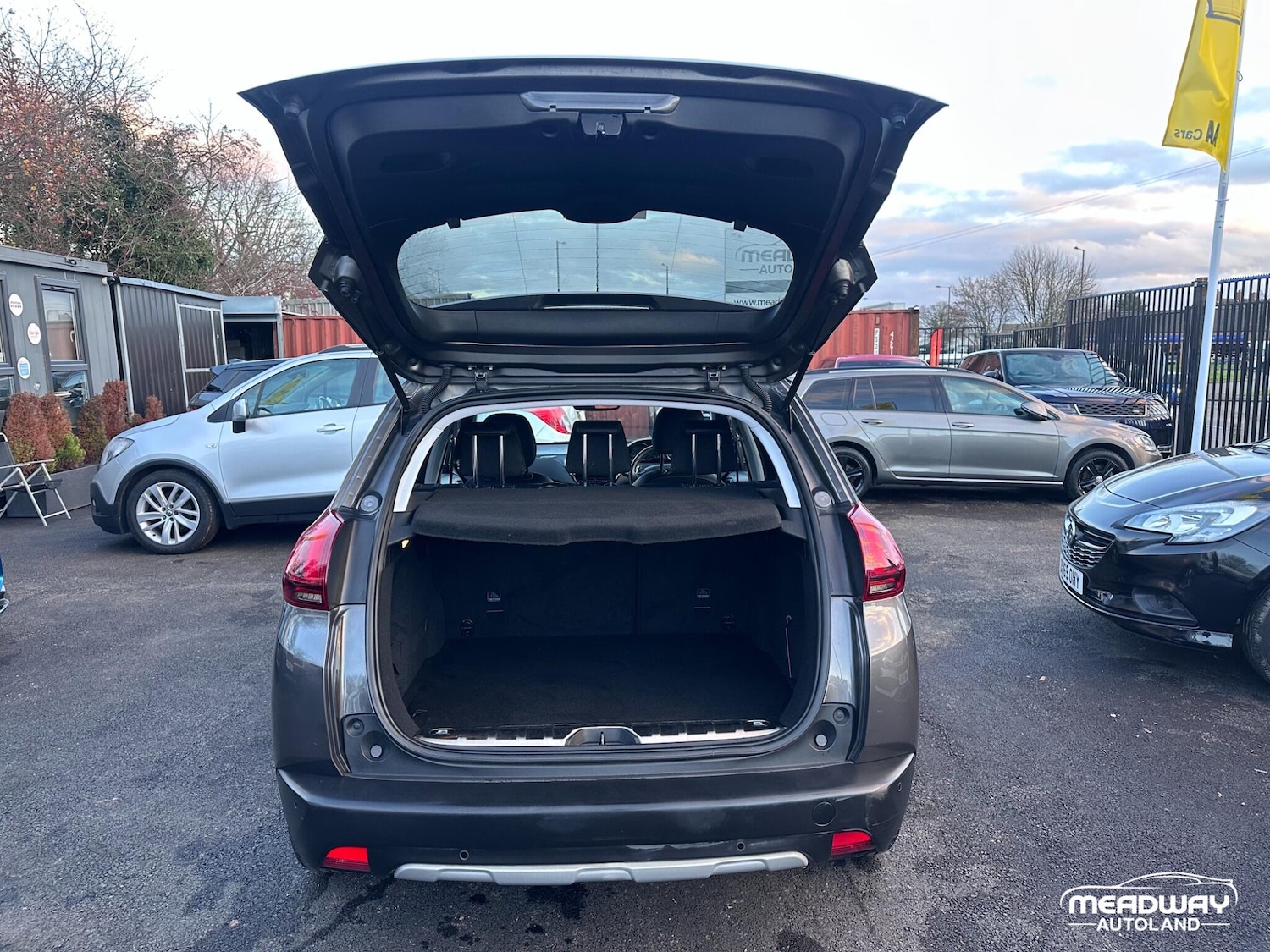 Used Peugeot 2008 2016 for sale - 76913842: Photo 35