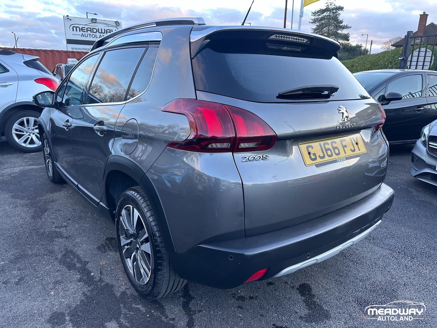 Used Peugeot 2008 2016 for sale - 76913842: Photo 9