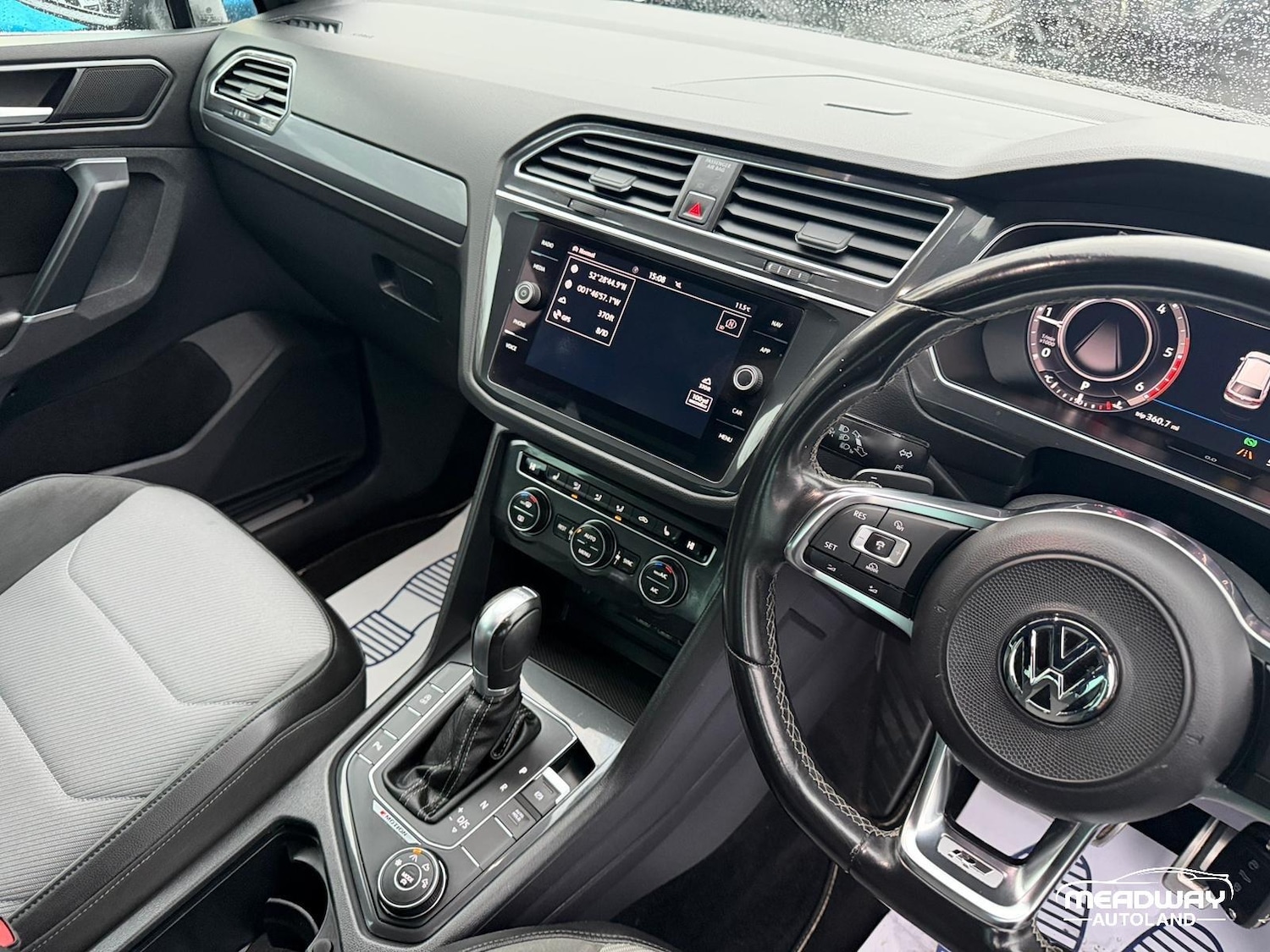 Used Volkswagen Tiguan 2018 for sale - 76975780: Photo 18