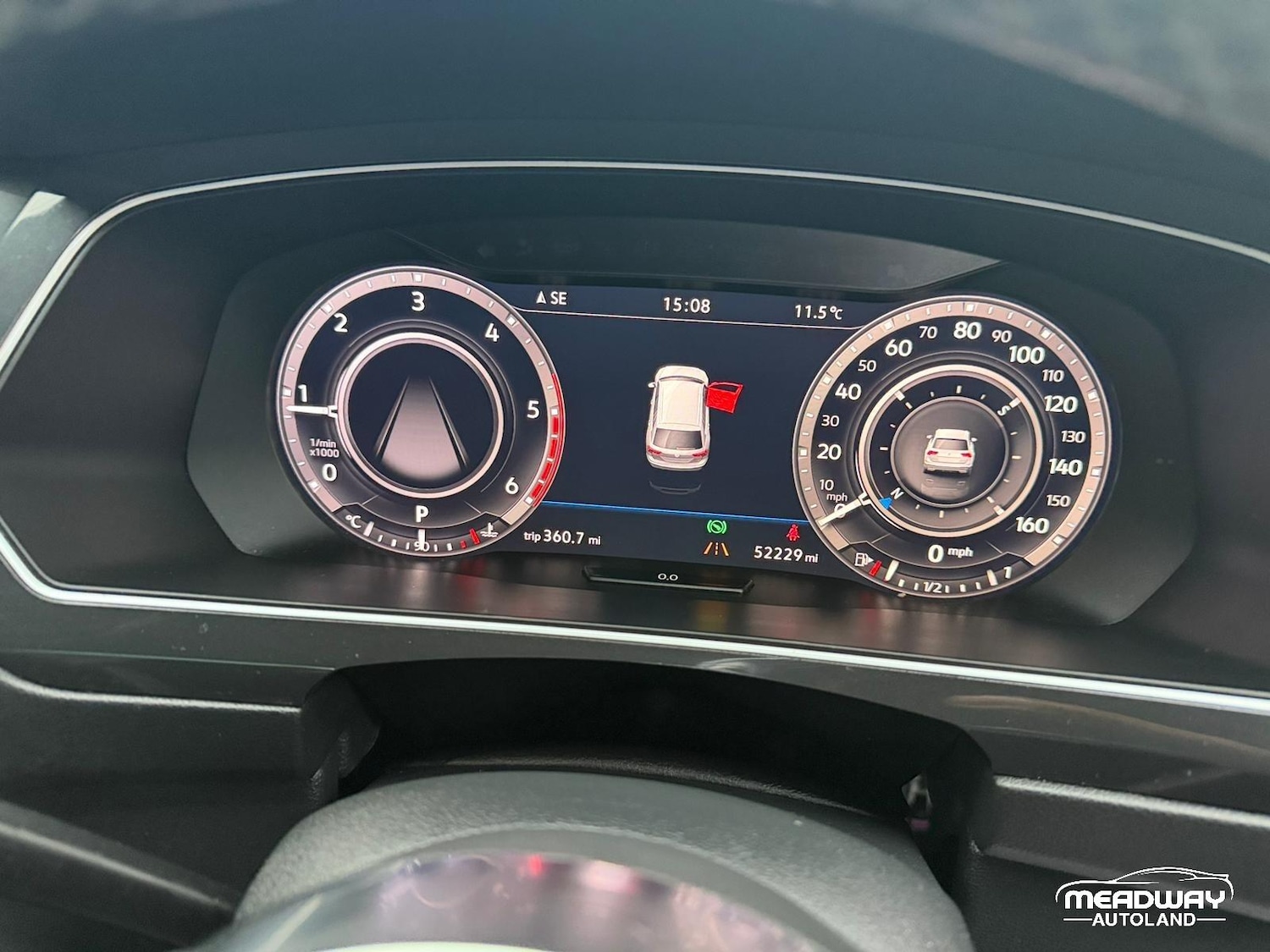 Used Volkswagen Tiguan 2018 for sale - 76975780: Photo 31