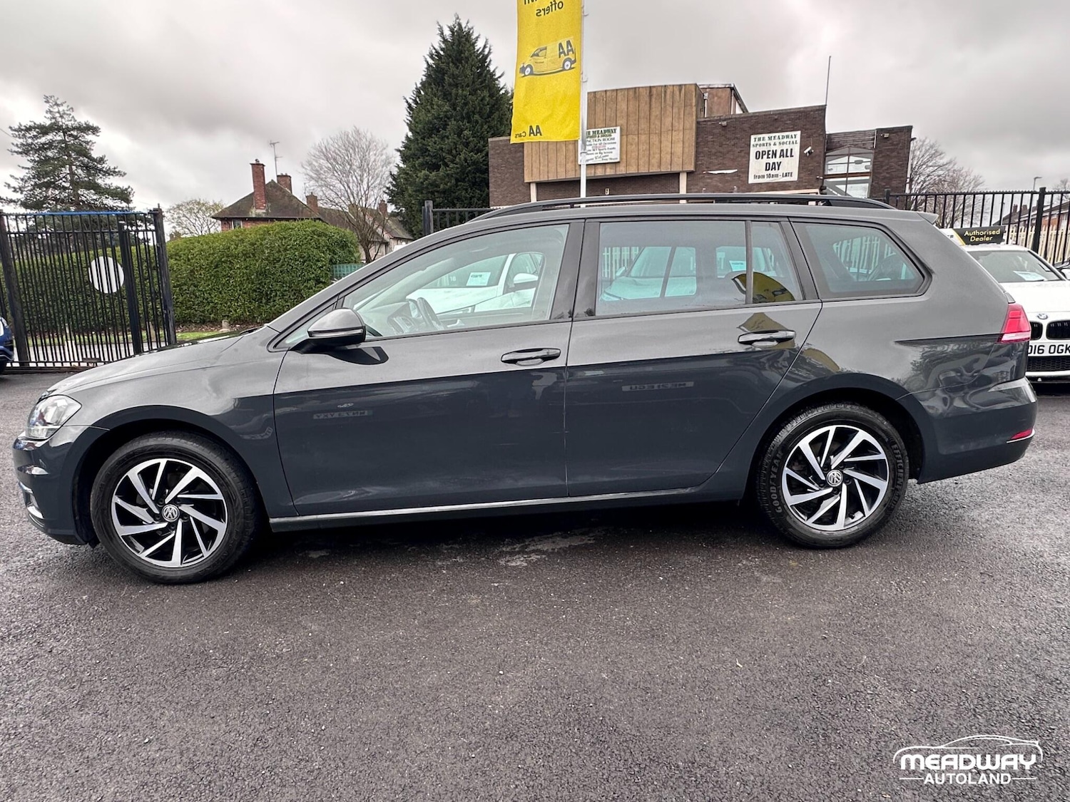 Used Volkswagen Golf 2019 for sale - 78058203: Photo 11
