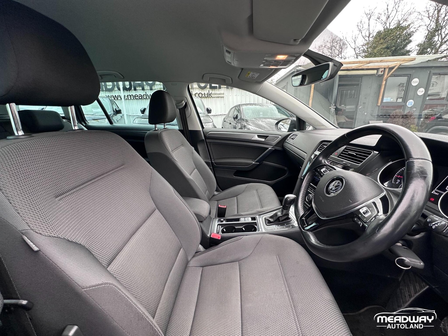 Used Volkswagen Golf 2019 for sale - 78058203: Photo 7