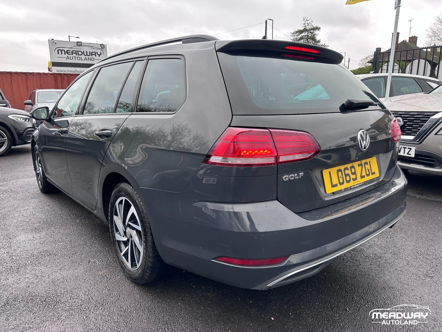 Used Volkswagen Golf 2019 for sale - 78058203: Photo 8