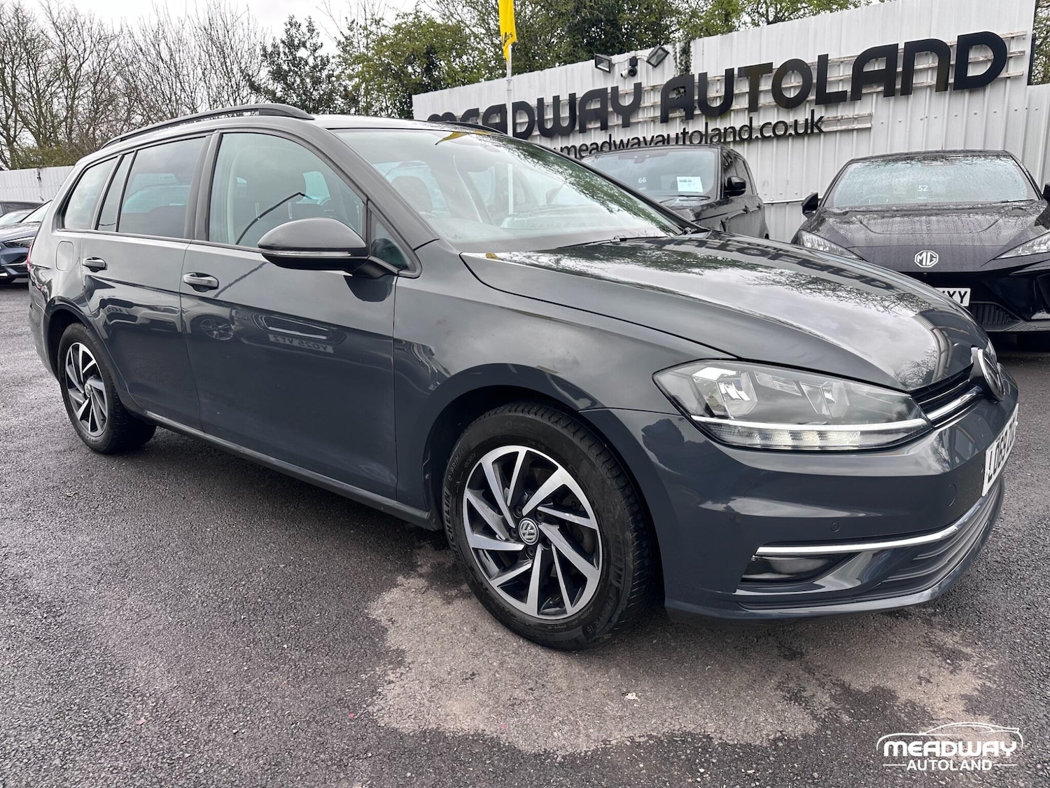 Used Volkswagen Golf 2019 for sale - 78058203: Photo 9