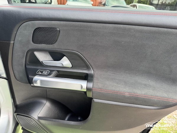 Used Mercedes-Benz GLB 2020 for sale - 75508118: Photo 28