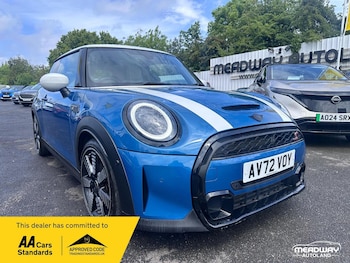 Used MINI Hatch 2022 for sale - 78635973: Photo
