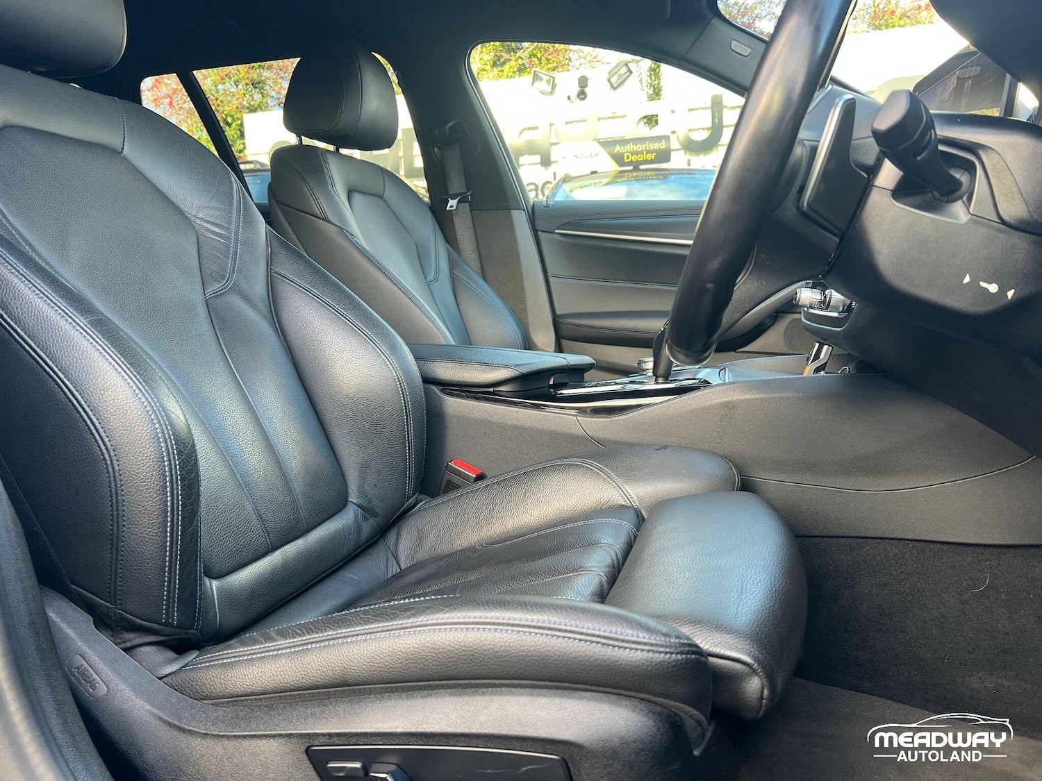 Used BMW 5 Series 2022 for sale - 76701503: Photo 24