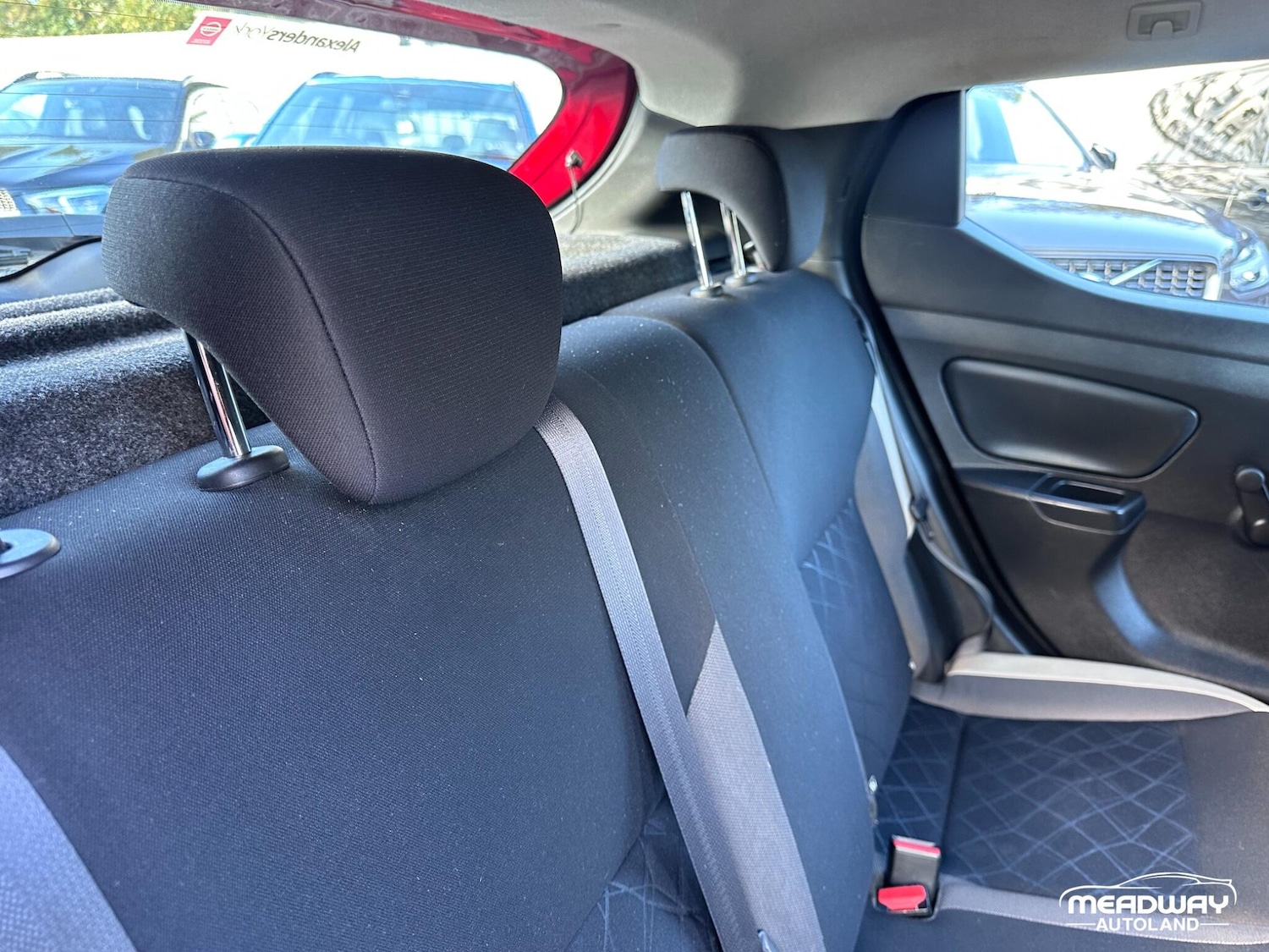 Used Nissan Micra 2018 for sale - 76094805: Photo 27