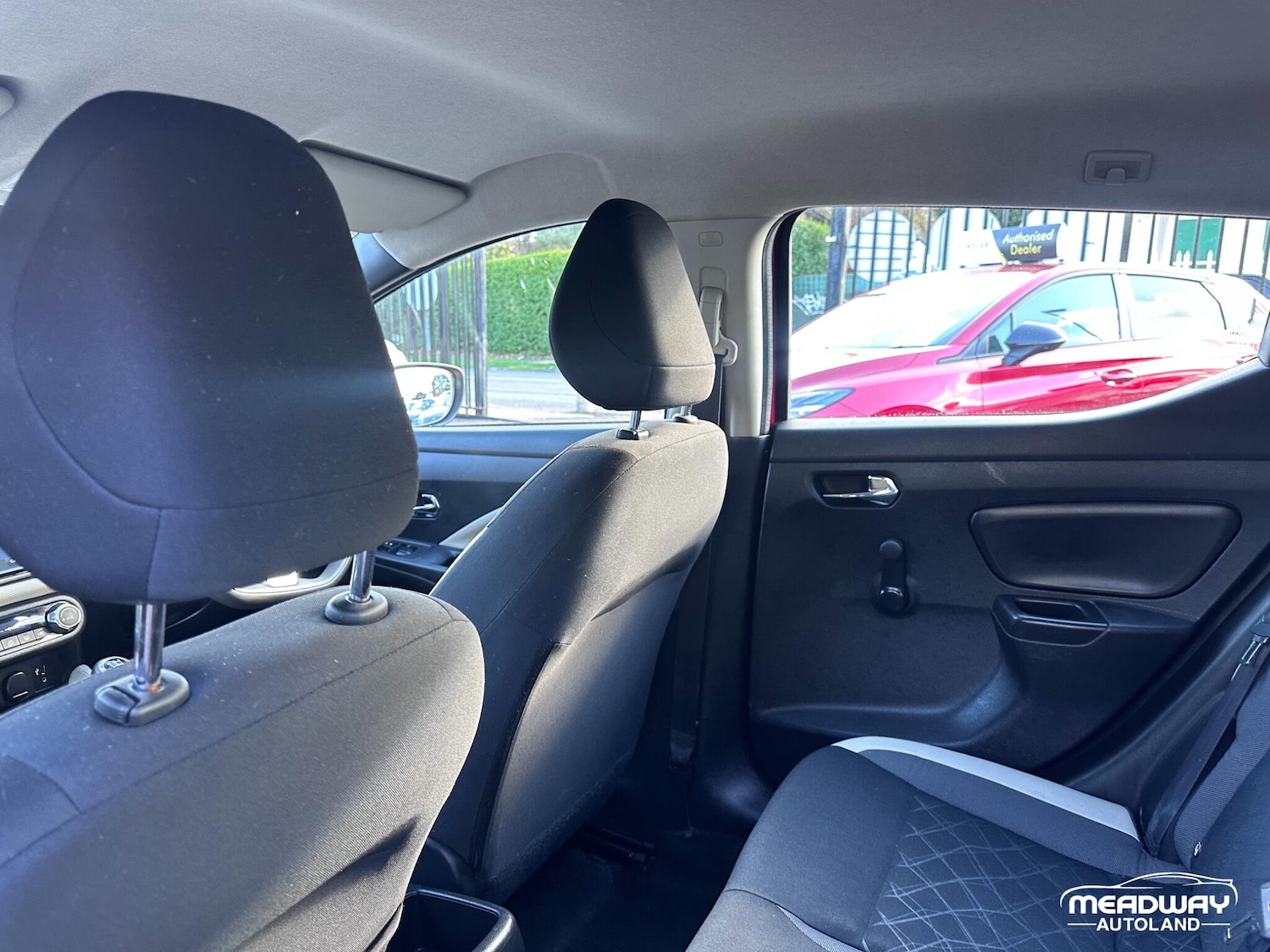 Used Nissan Micra 2018 for sale - 76094805: Photo 31