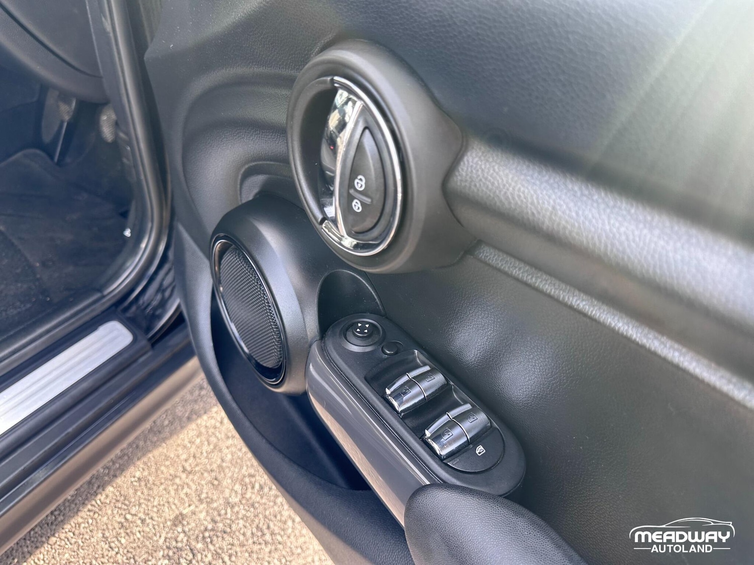 Used MINI Hatch 2020 for sale - 76136400: Photo 27