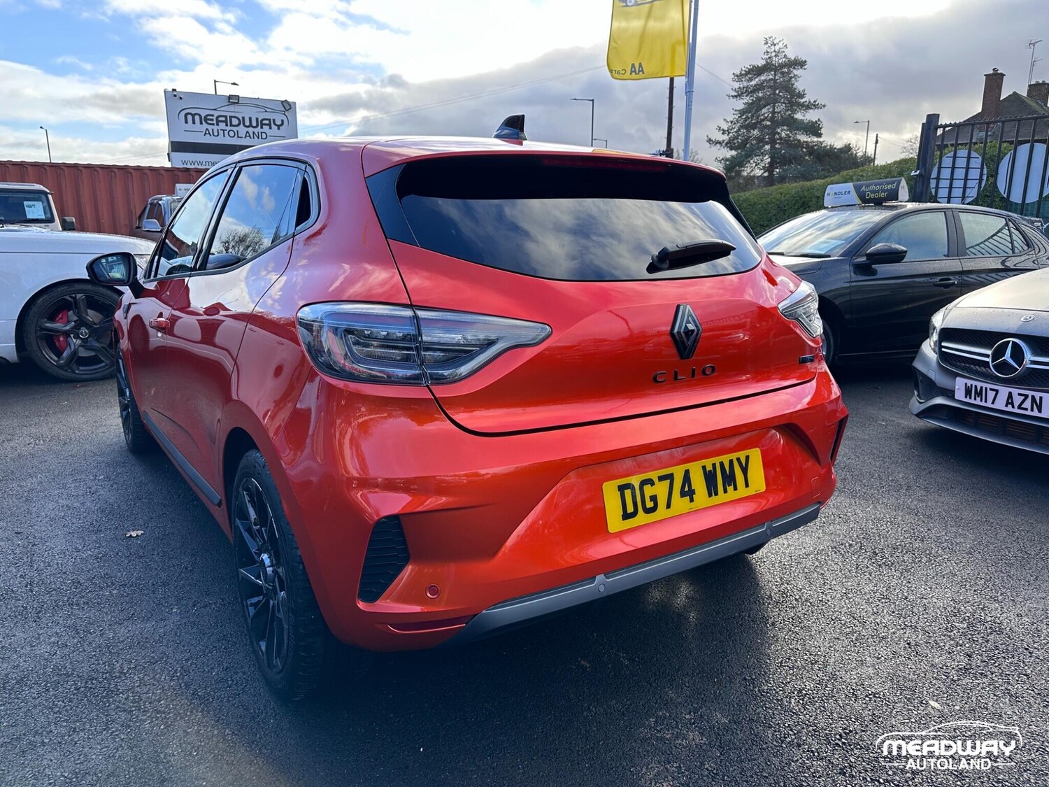 Used Renault Clio 2024 for sale - 76866118: Photo 10