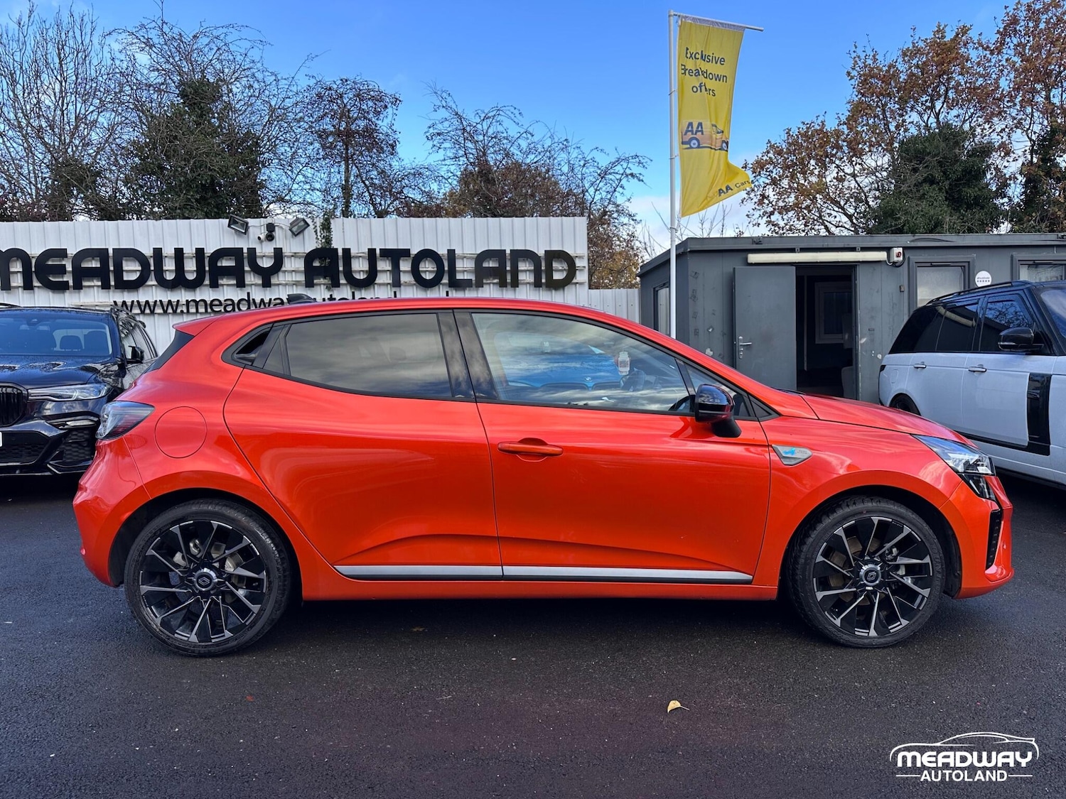 Used Renault Clio 2024 for sale - 76866118: Photo 18