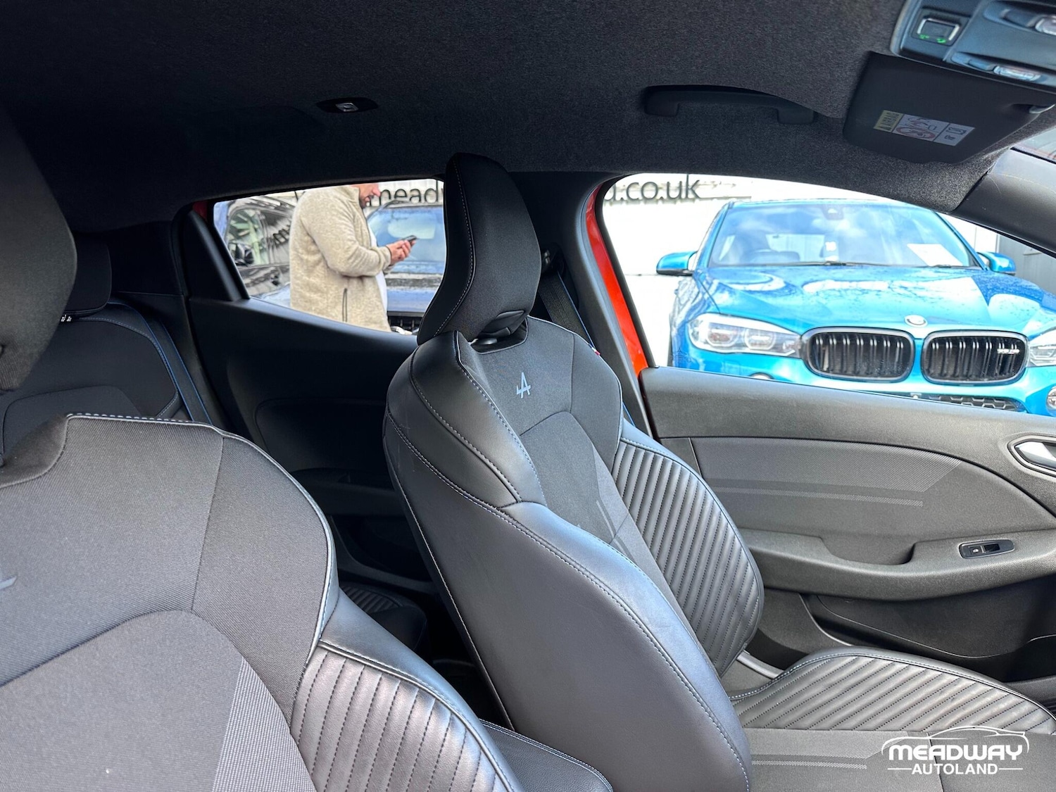 Used Renault Clio 2024 for sale - 76866118: Photo 29