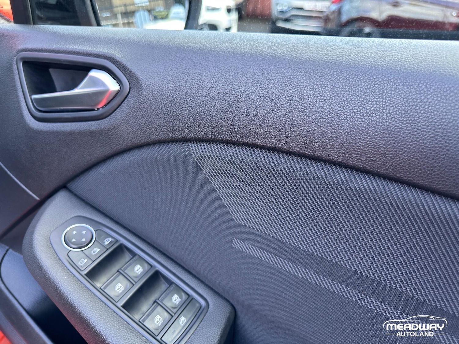 Used Renault Clio 2024 for sale - 76866118: Photo 32