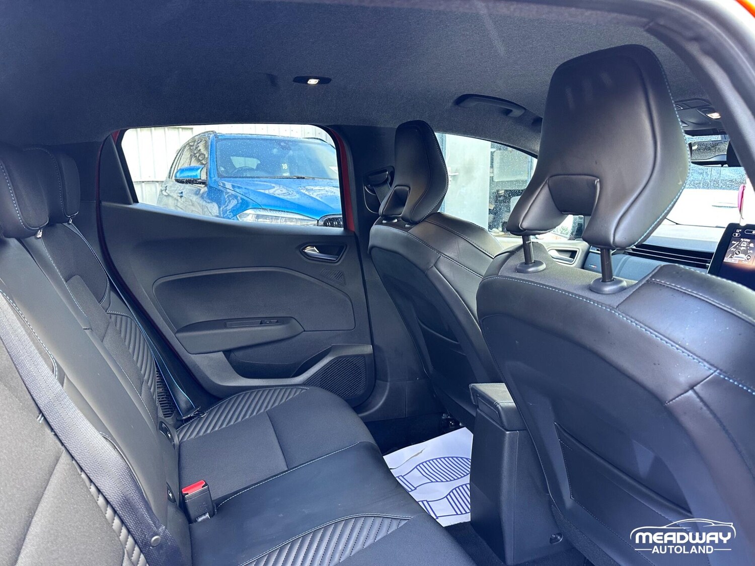 Used Renault Clio 2024 for sale - 76866118: Photo 41