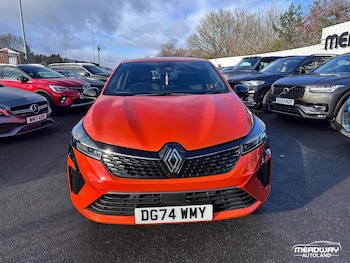 Used Renault Clio 2024 for sale - 76866118: Photo