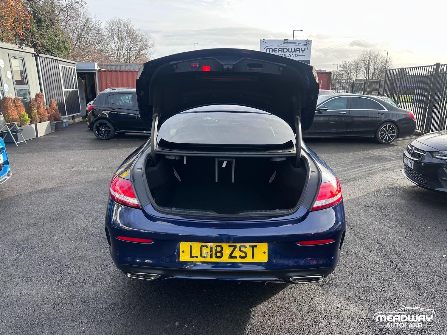 Used Mercedes-Benz C Class 2018 for sale - 76865270: Photo 12