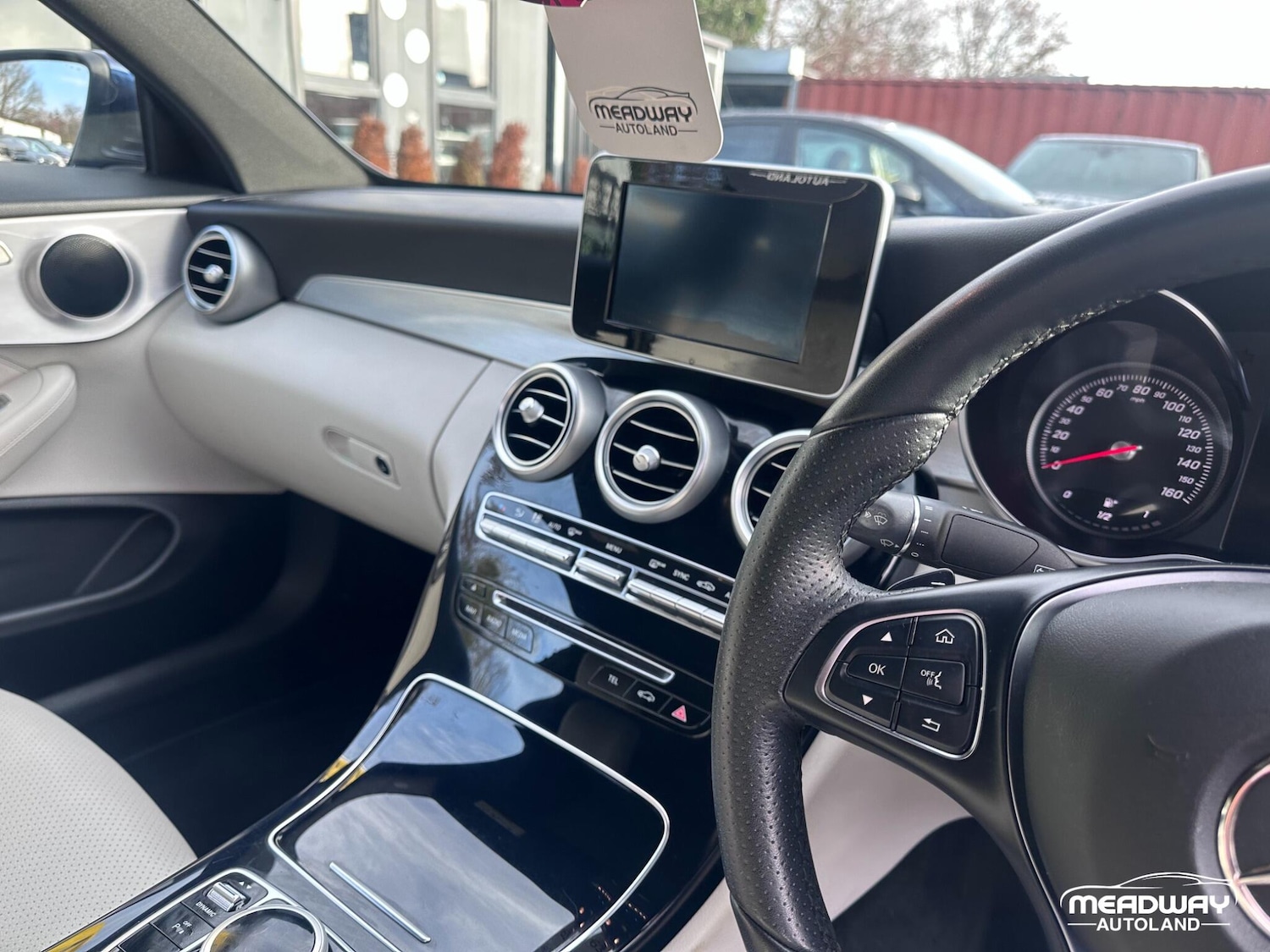 Used Mercedes-Benz C Class 2018 for sale - 76865270: Photo 23