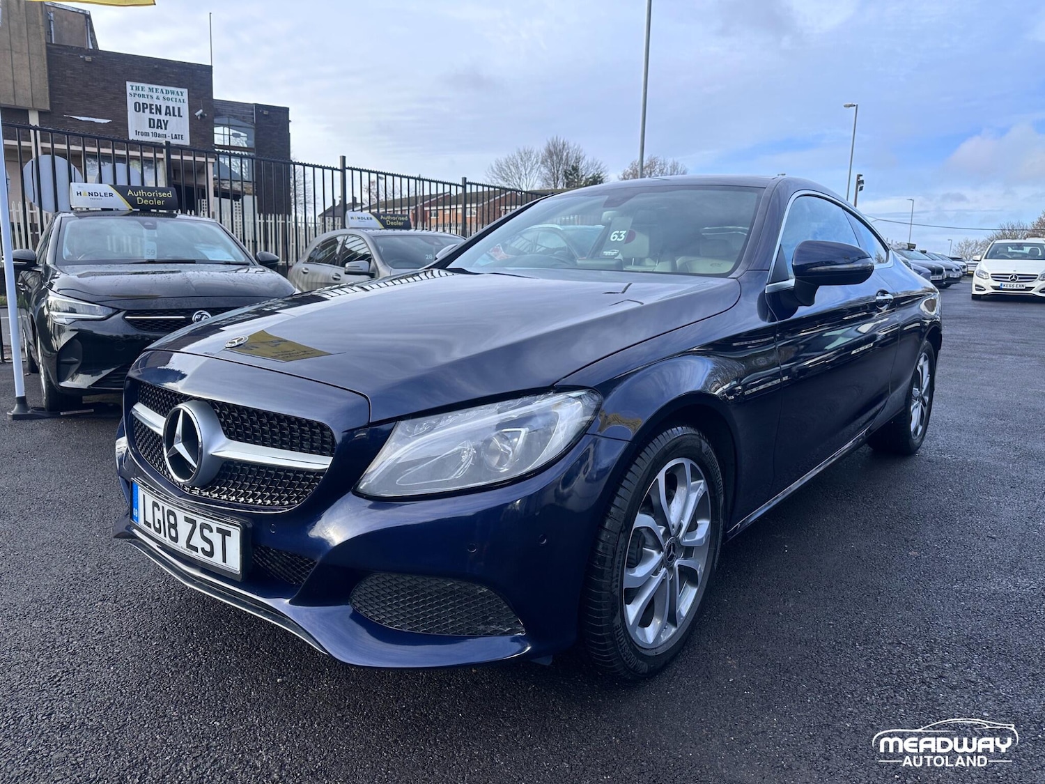 Used Mercedes-Benz C Class 2018 for sale - 76865270: Photo 5