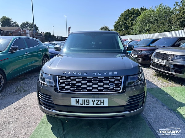 Used Land Rover Range Rover 2019 for sale - 74452869: Photo 2