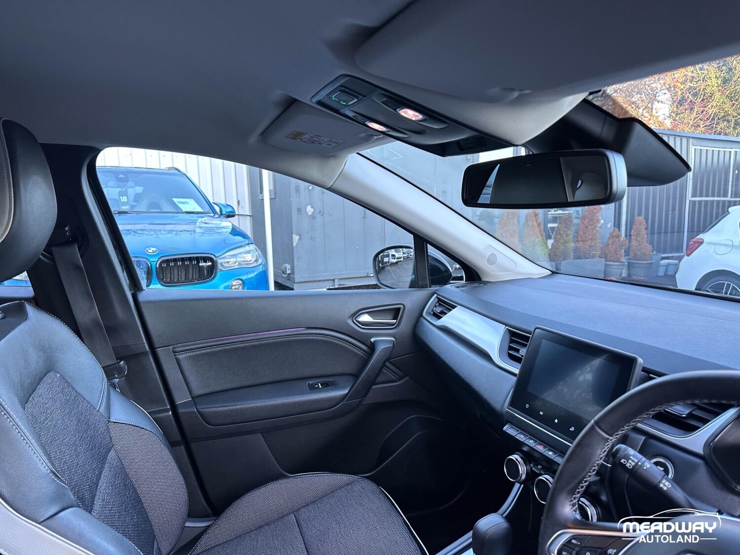 Used Renault Captur 2023 for sale - 76801160: Photo 19