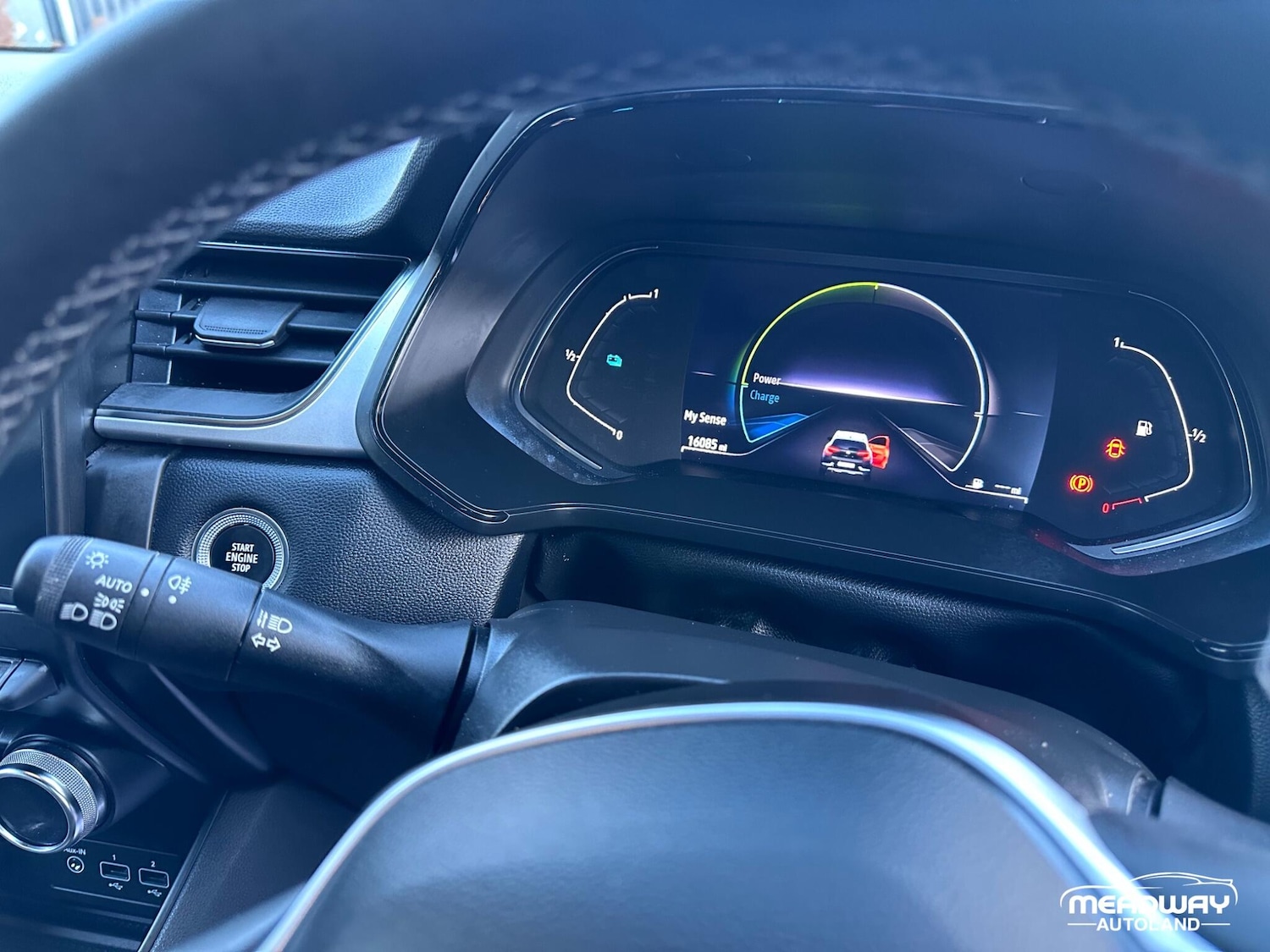 Used Renault Captur 2023 for sale - 76801160: Photo 23