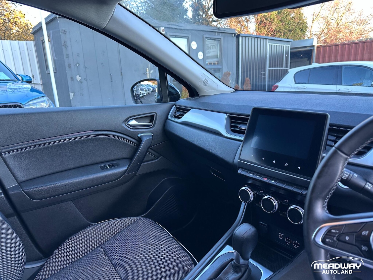 Used Renault Captur 2023 for sale - 76801160: Photo 26