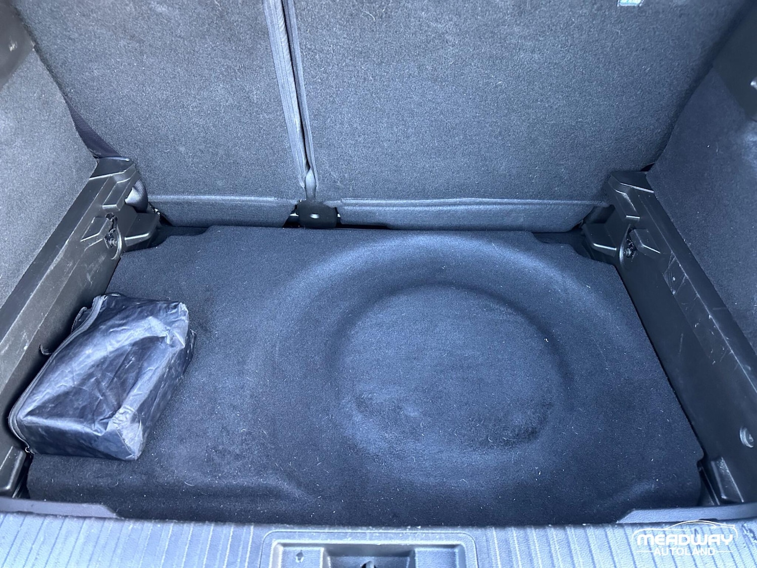 Used Renault Captur 2023 for sale - 76801160: Photo 40