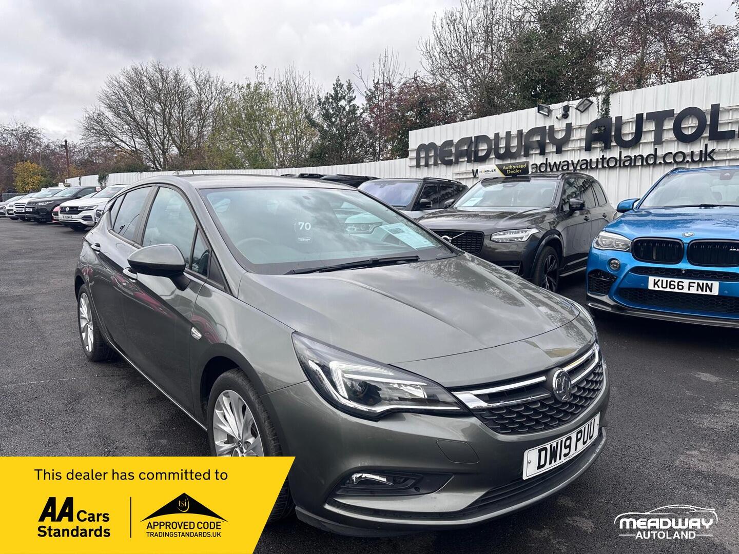 Used Vauxhall Astra 2019 for sale - 76521618: Photo 1