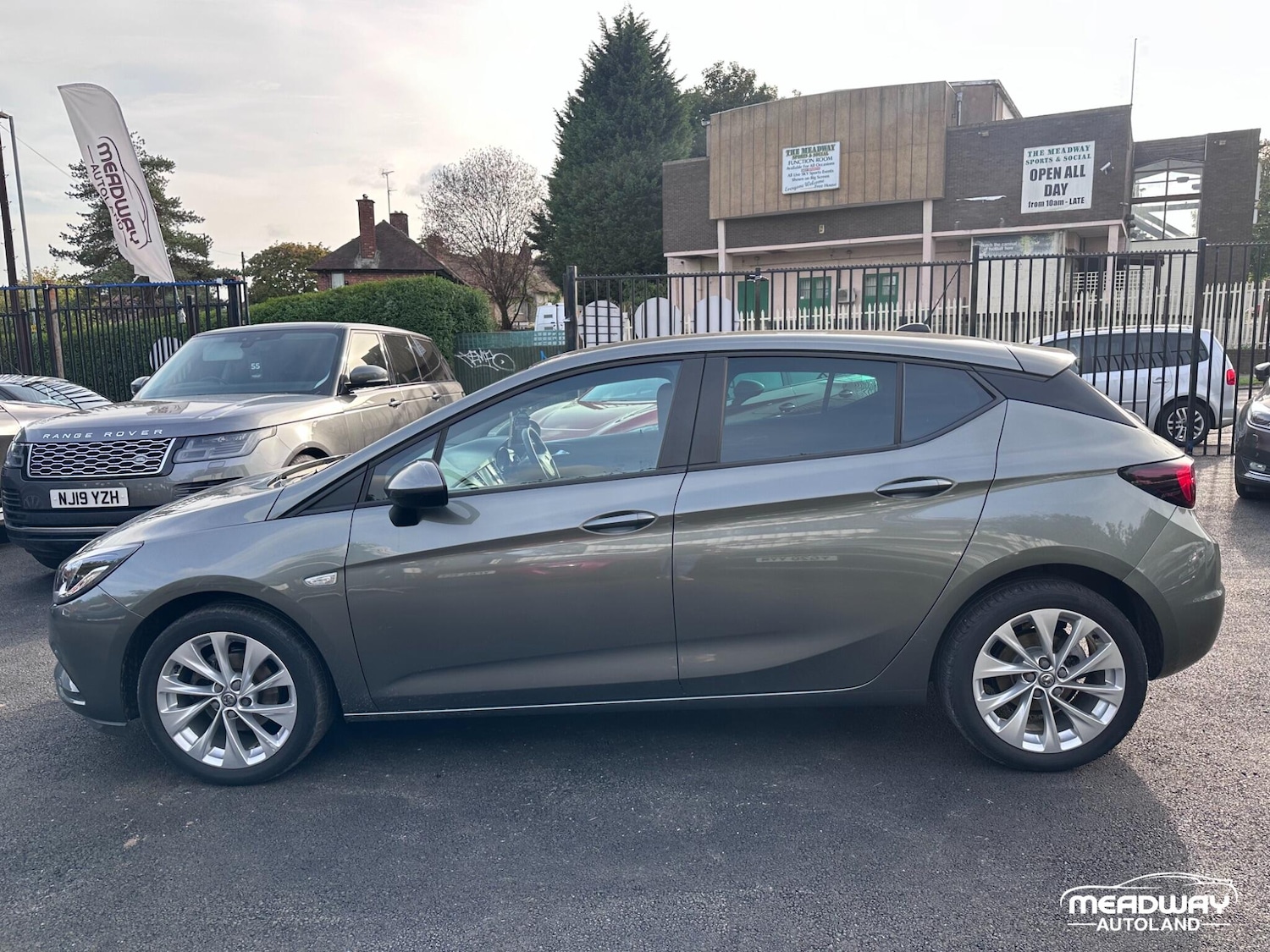 Used Vauxhall Astra 2019 for sale - 76521618: Photo 8