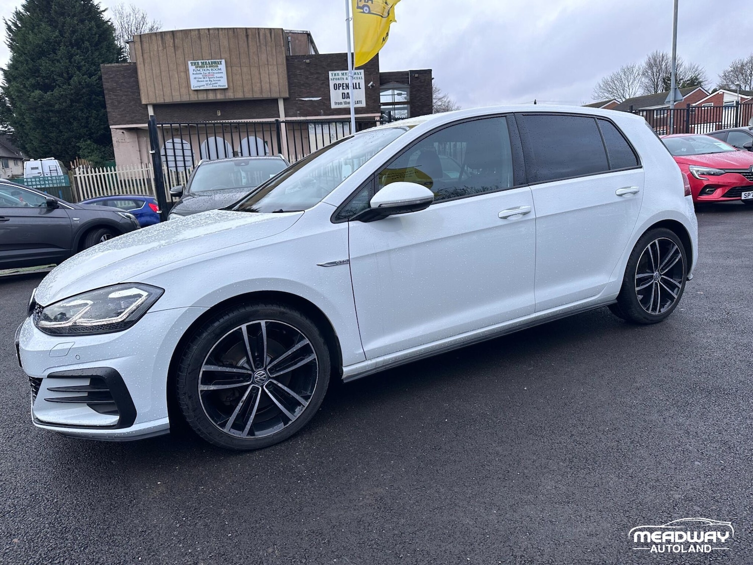 Used Volkswagen Golf for sale - 77496060: Photo 11