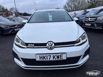 Used Volkswagen Golf 2017 for sale - 77496060: Photo