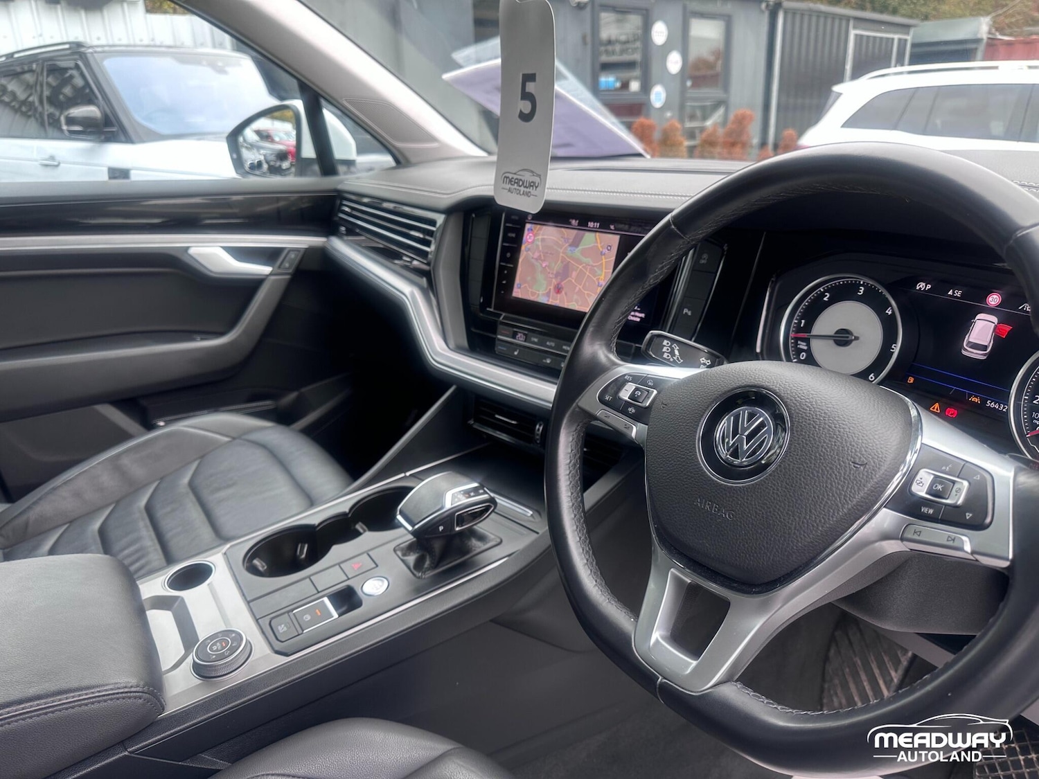 Used Volkswagen Touareg 2019 for sale - 77892104: Photo 23