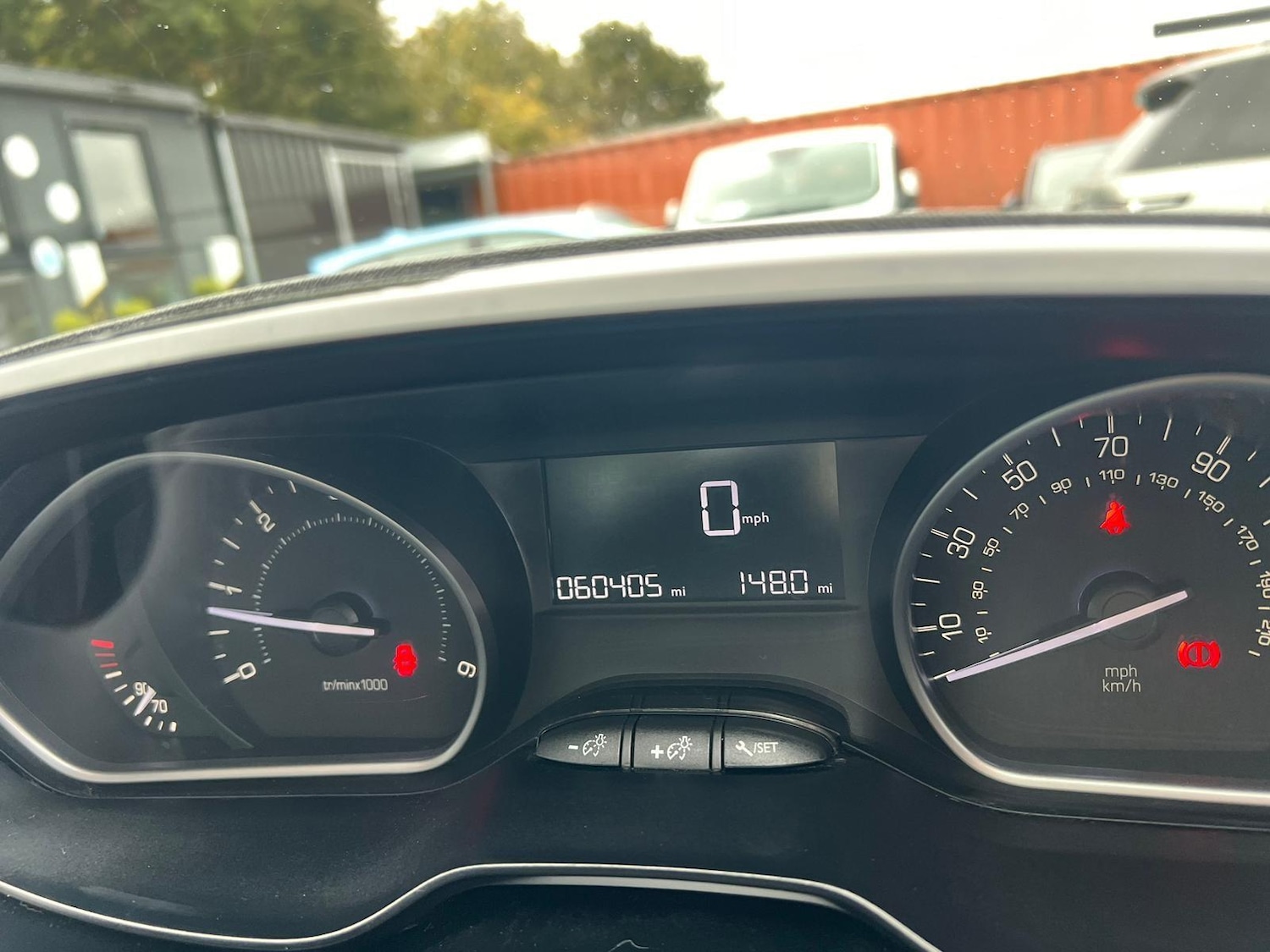 Used Peugeot 2008 2015 for sale - 77658467: Photo 3