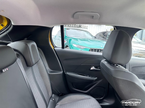 Used Peugeot 208 2023 for sale - 74909214: Photo 30