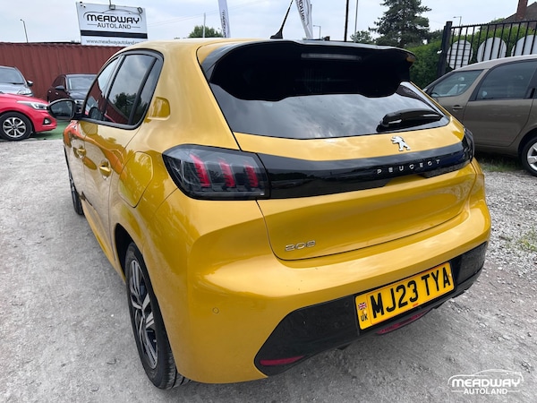 Used Peugeot 208 2023 for sale - 74909214: Photo 8