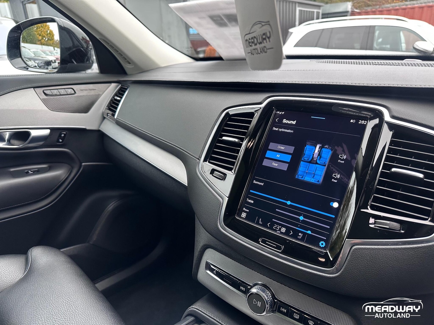 Used Volvo XC90 2023 for sale - 76283107: Photo 12