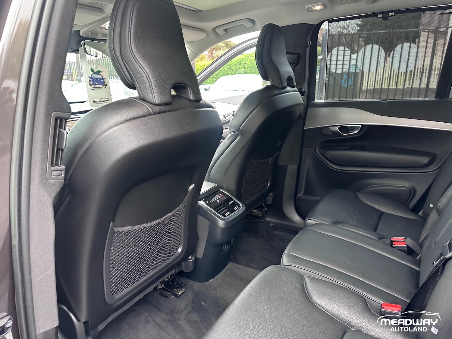 Used Volvo XC90 2023 for sale - 76283107: Photo 26