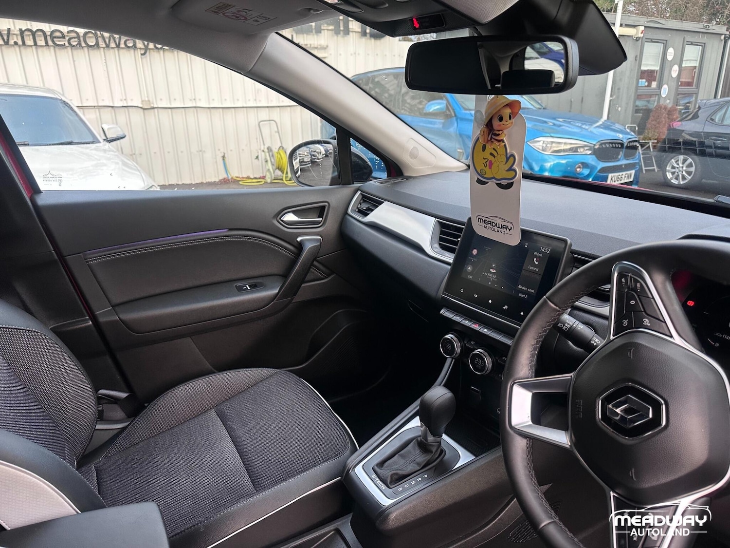 Used Renault Captur 2023 for sale - 77015450: Photo 21