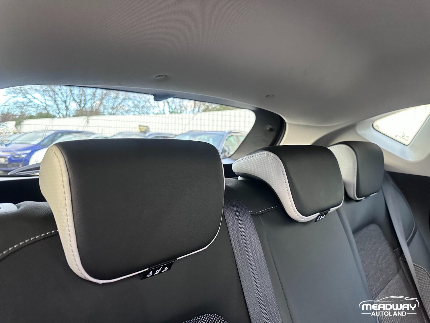 Used Renault Captur 2023 for sale - 77015450: Photo 35