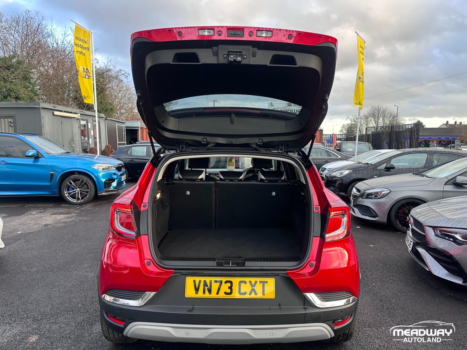 Used Renault Captur 2023 for sale - 77015450: Photo 44