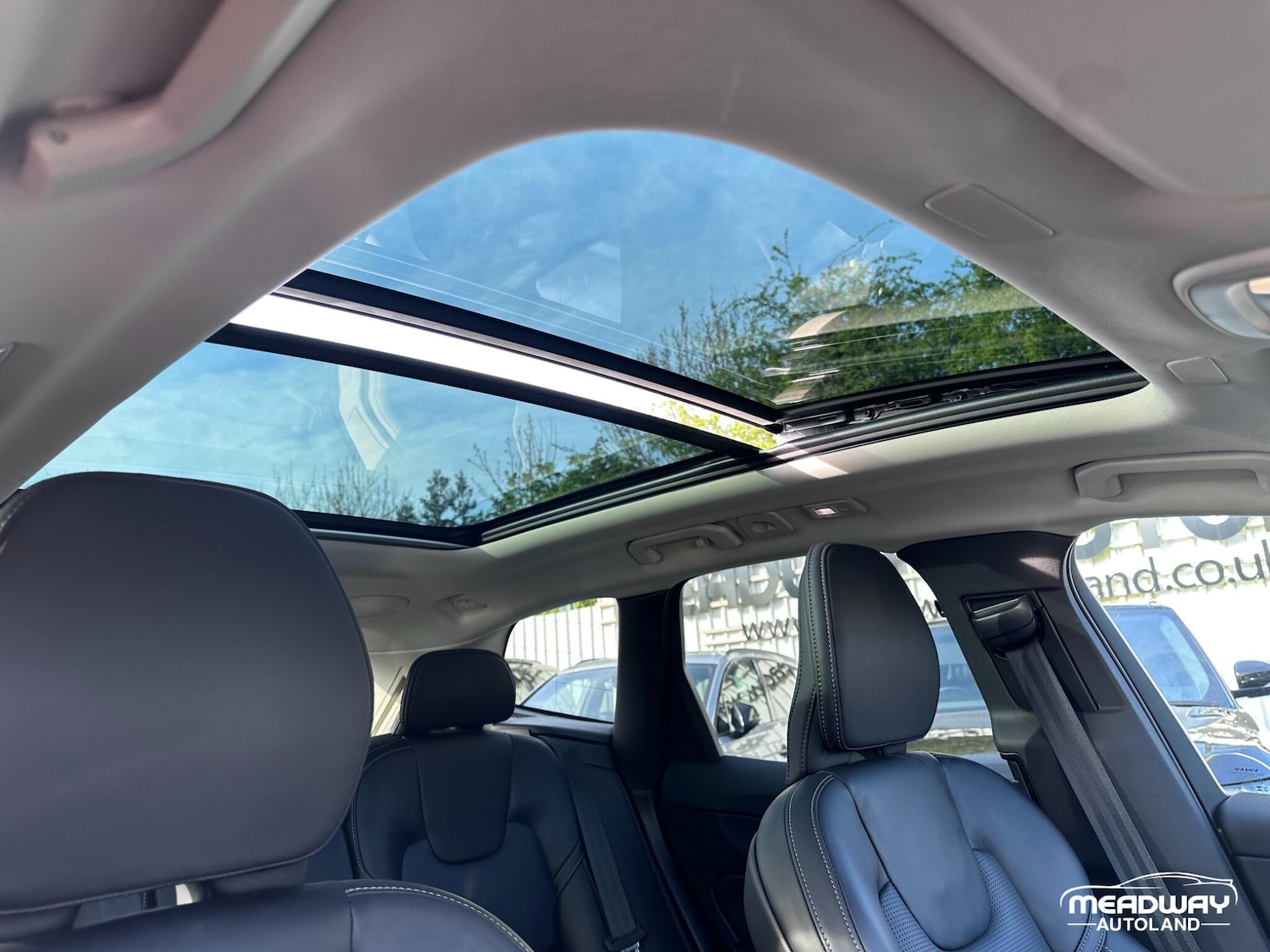 Used Volvo XC60 2024 for sale - 78204173: Photo 30