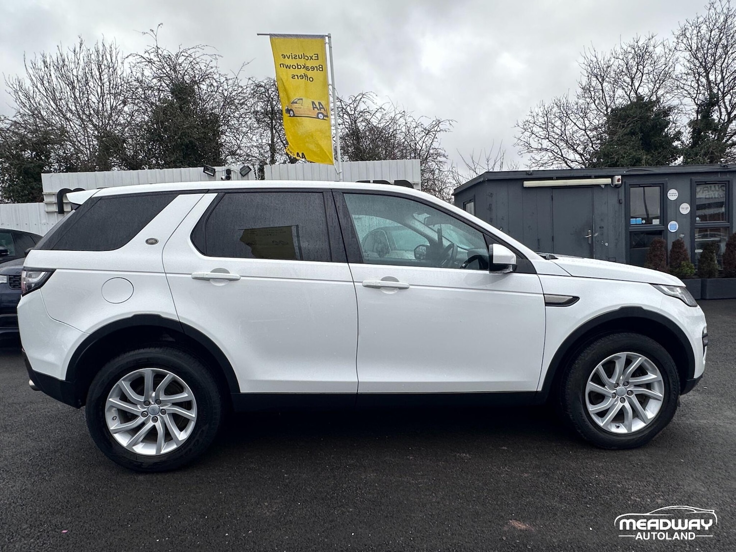 Used Land Rover Discovery Sport 2017 for sale - 77305501: Photo 15