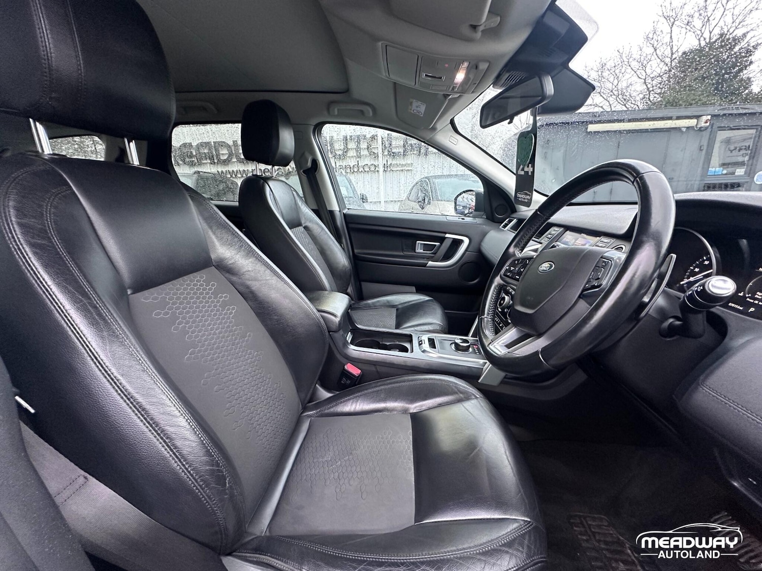 Used Land Rover Discovery Sport 2017 for sale - 77305501: Photo 24