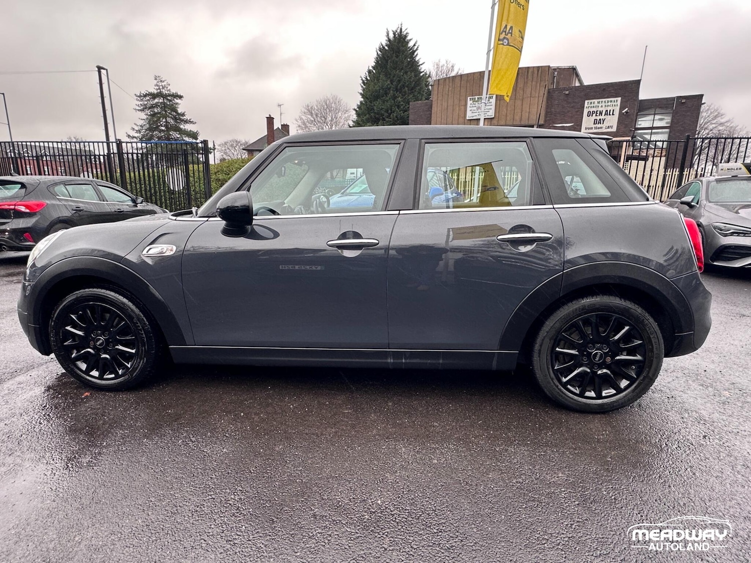 Used MINI Hatch 2019 for sale - 77559931: Photo 11
