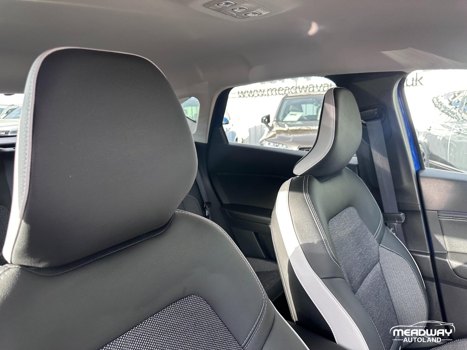 Used Renault Captur 2024 for sale - 76060404: Photo 20