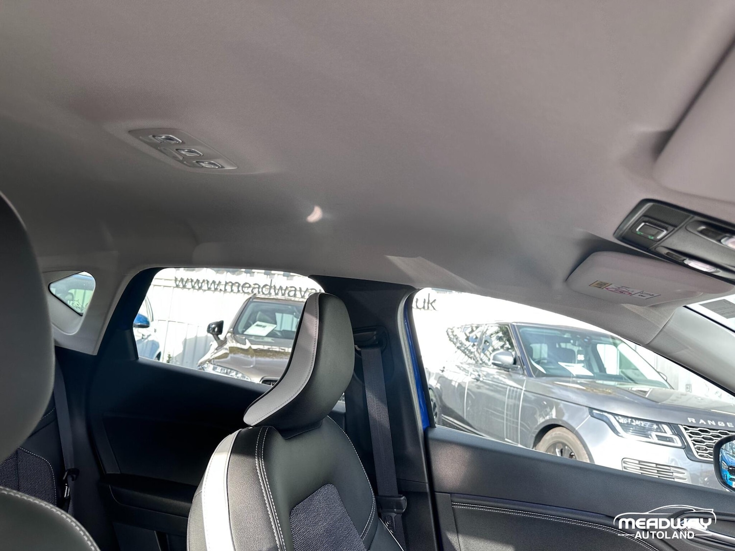 Used Renault Captur 2024 for sale - 76060404: Photo 21